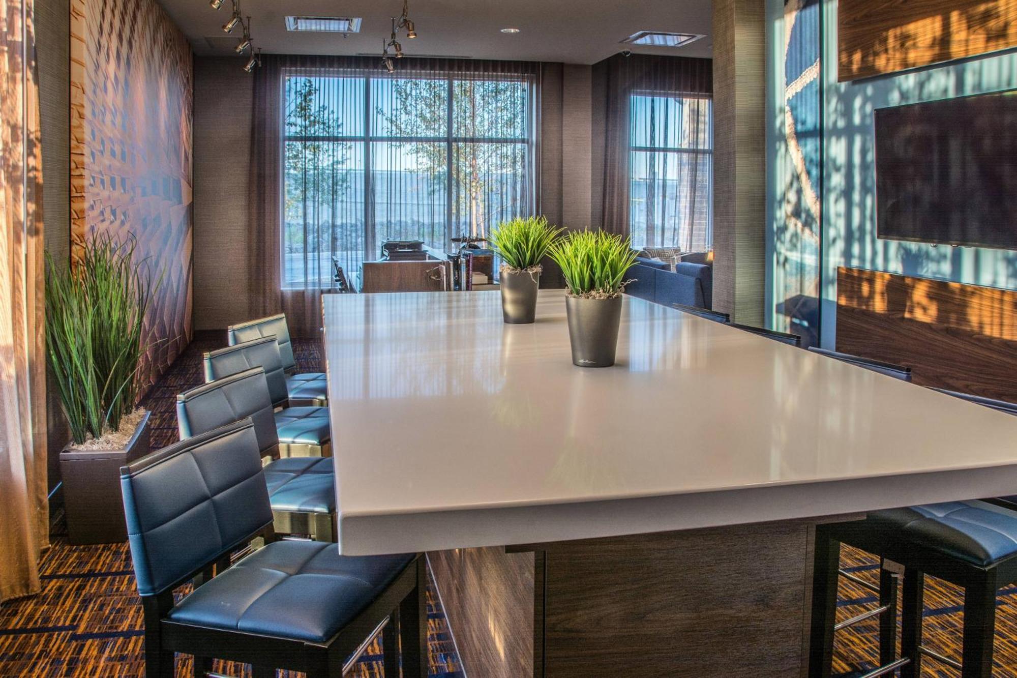 Courtyard By Marriott Winnipeg Airport Εξωτερικό φωτογραφία